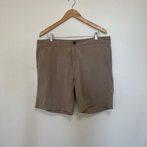 Faherty All Day Shorts Size Mens 36 in Khaki